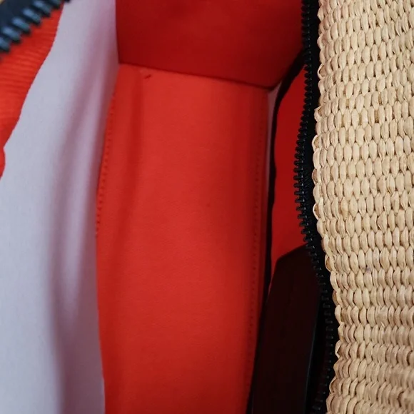 Final Price Drop Marc Jacobs Woven Tote Small - Picture 11 of 11